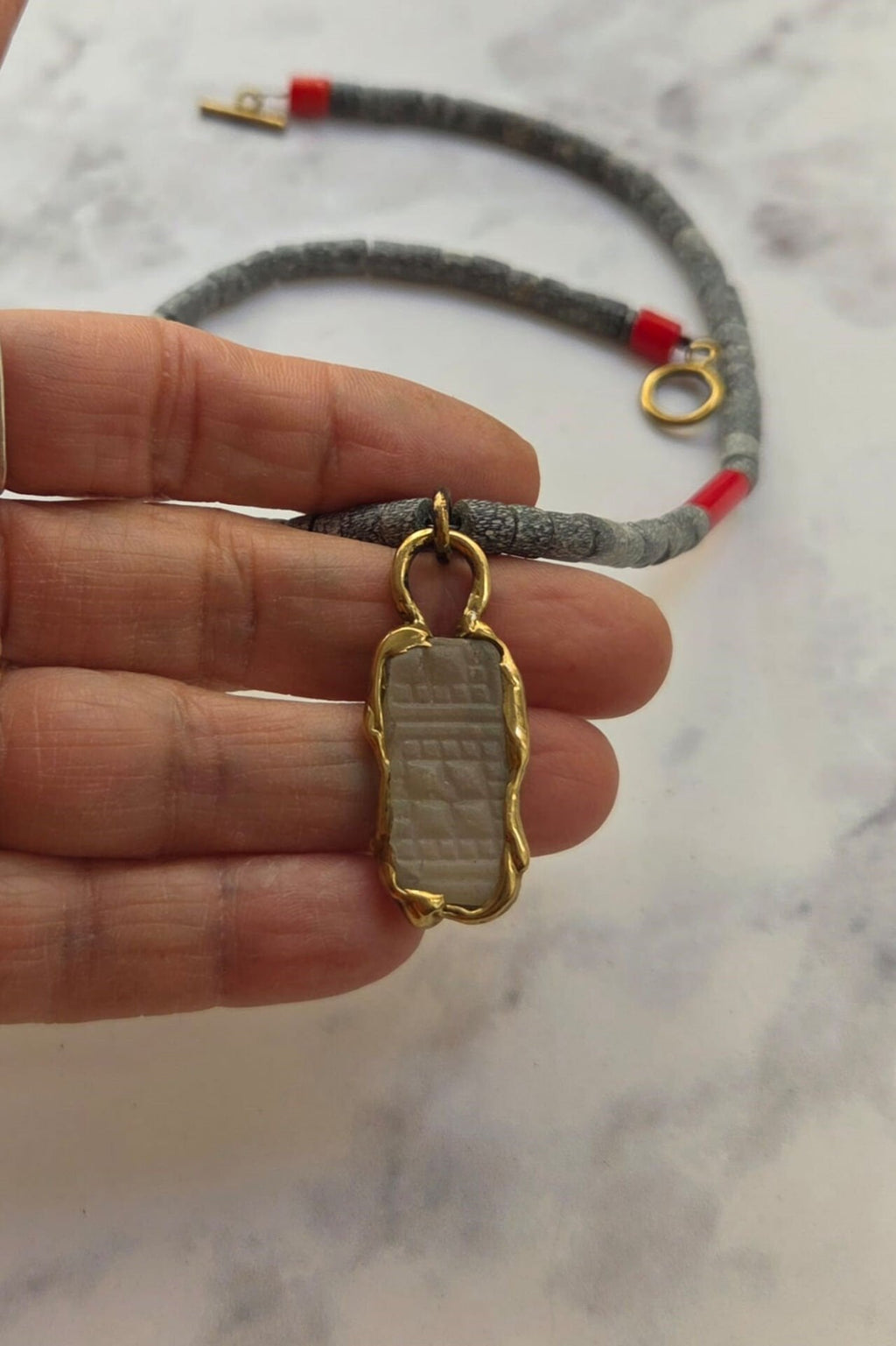 Jade ve Deniz Camı Kolye