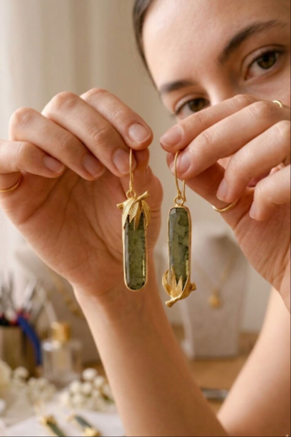 Bambu Detaylı Kyanite Taşlı Küpe