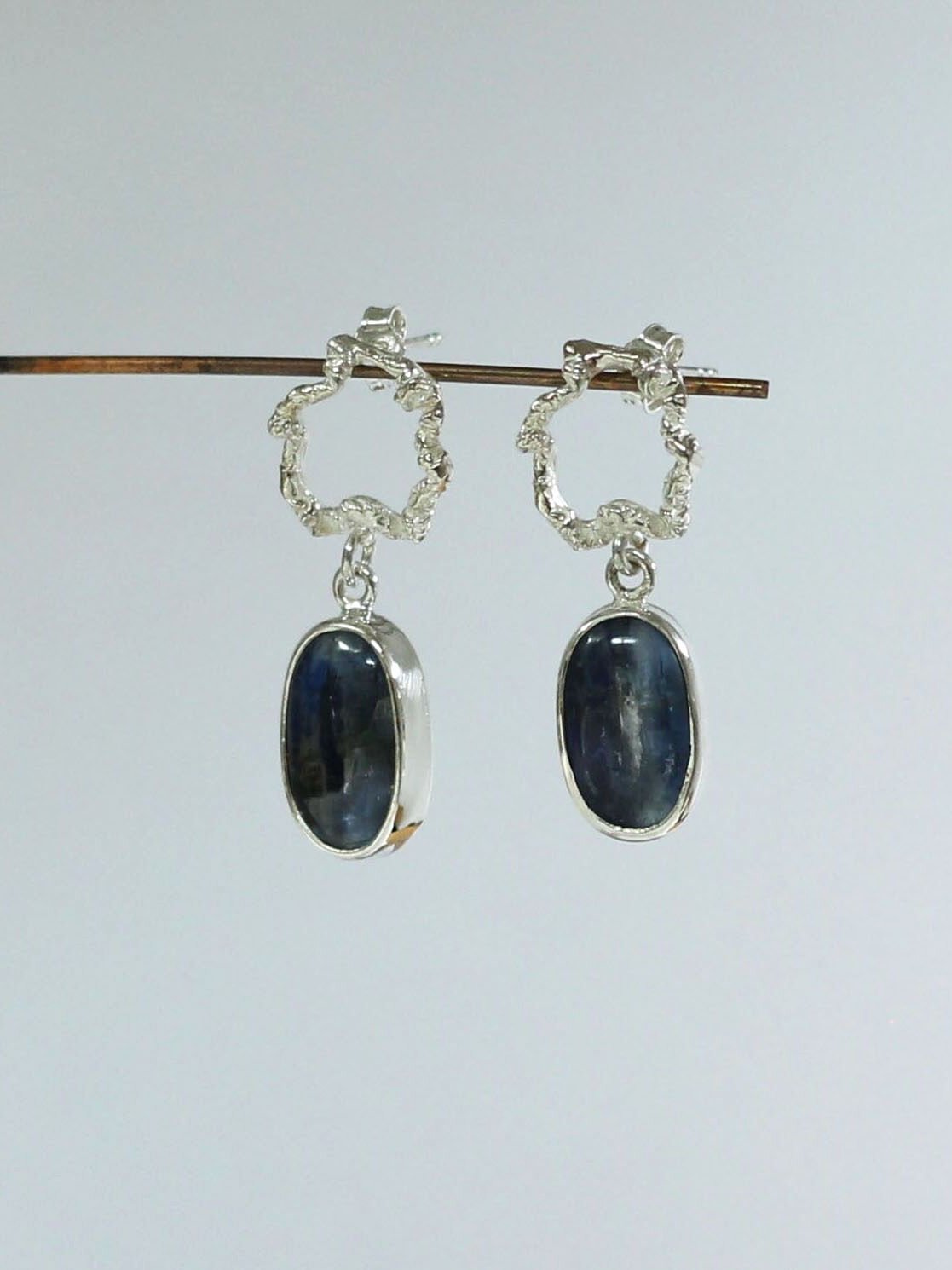 Kyanite Taşlı Bürümcük Küpe