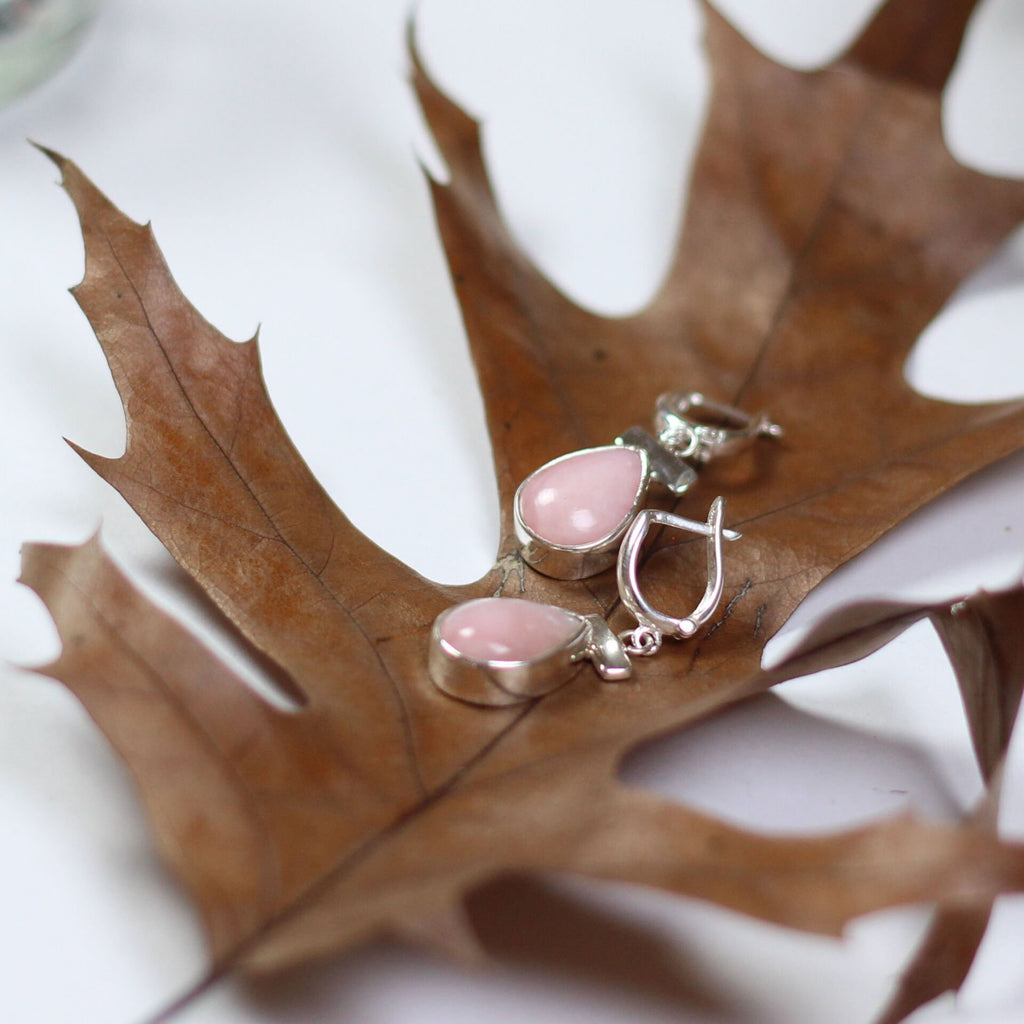 Pembe Opal Damla Taşlı Küpe