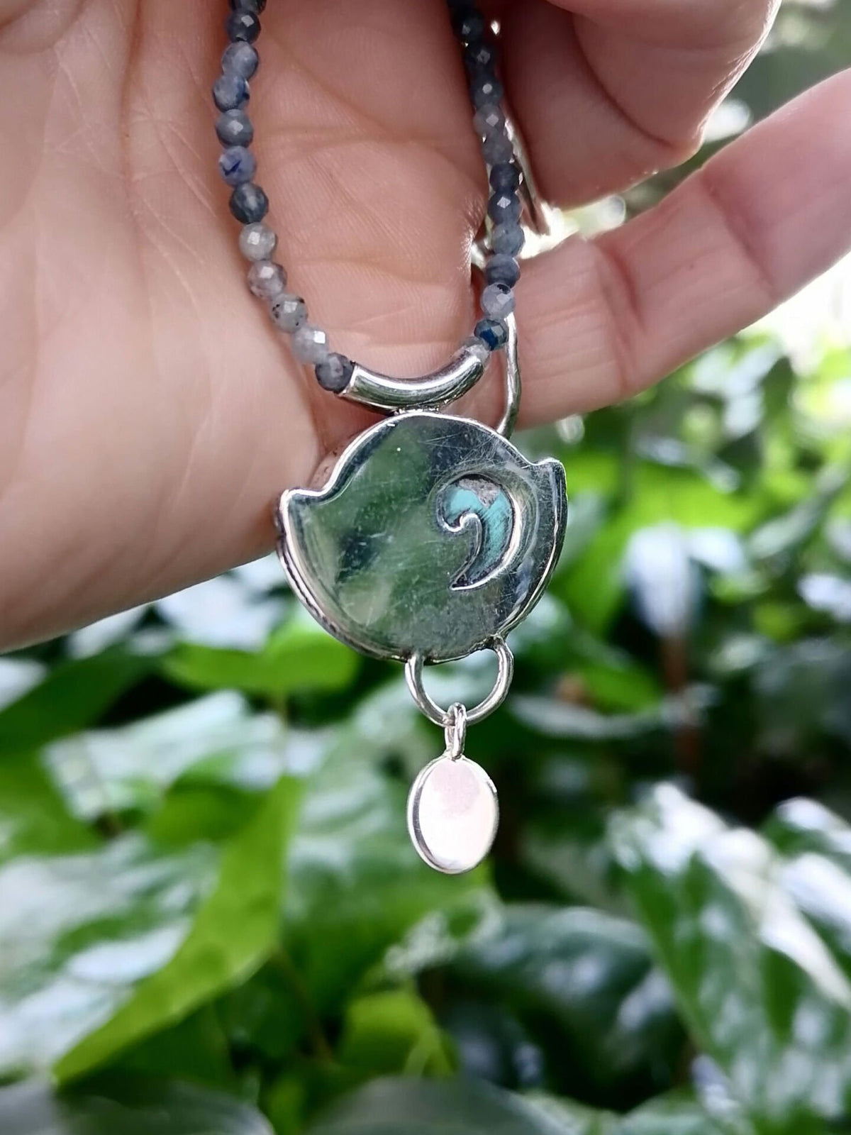 Kyanite Dizide Turkuaz ve Lapis Taşlı Gümüş Kolye
