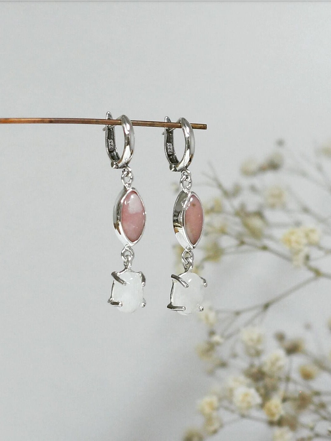 Ay Taşlı ve Pembe Opal Taşlı Küpe Gümüş
