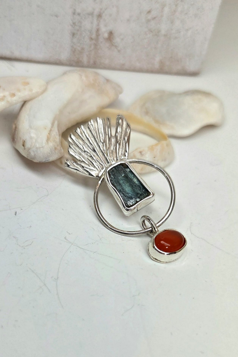 Kyanite ve Carnelian Yelpaze Gümüş Küpe